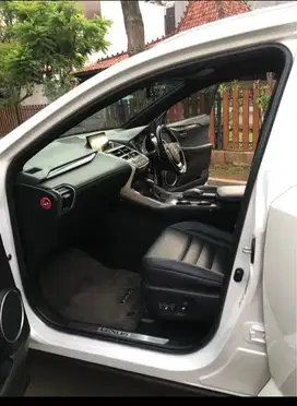 LEXUS NX200 FSPORT PUTIH NX F SPORT 2018