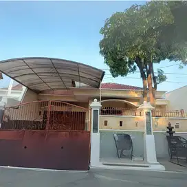 RUMAH MANYAR KARTIKA