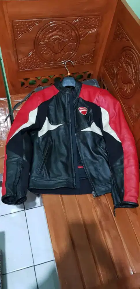 Jaket Motor Ducati