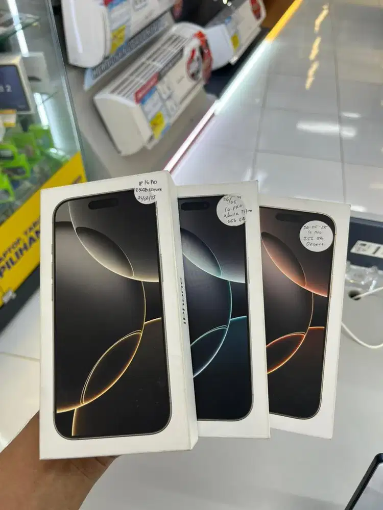 iPhone 16 Pro 256GB Ibox , bisa cicilan syarat KTP saja