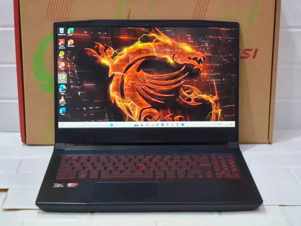 MSI Bravo 15 B5DD /AMD Ryzen 5-5600H/Ram 8GB/SSD 512GB/Radeon RX 5500M