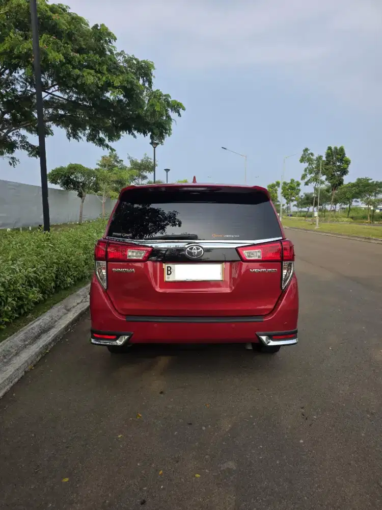 Toyota innova reborn venturer diesel 2019