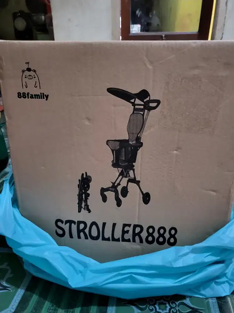 Magic stroller HITAM