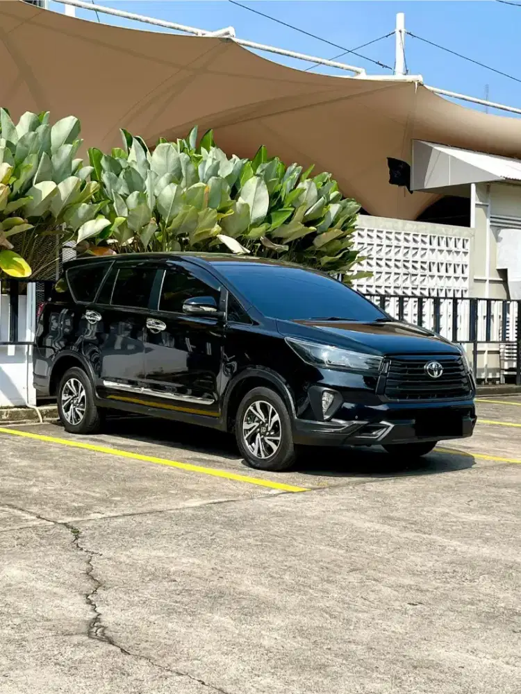 Innova 2.4 V Solar AT 2022 , Km 40 ribuan