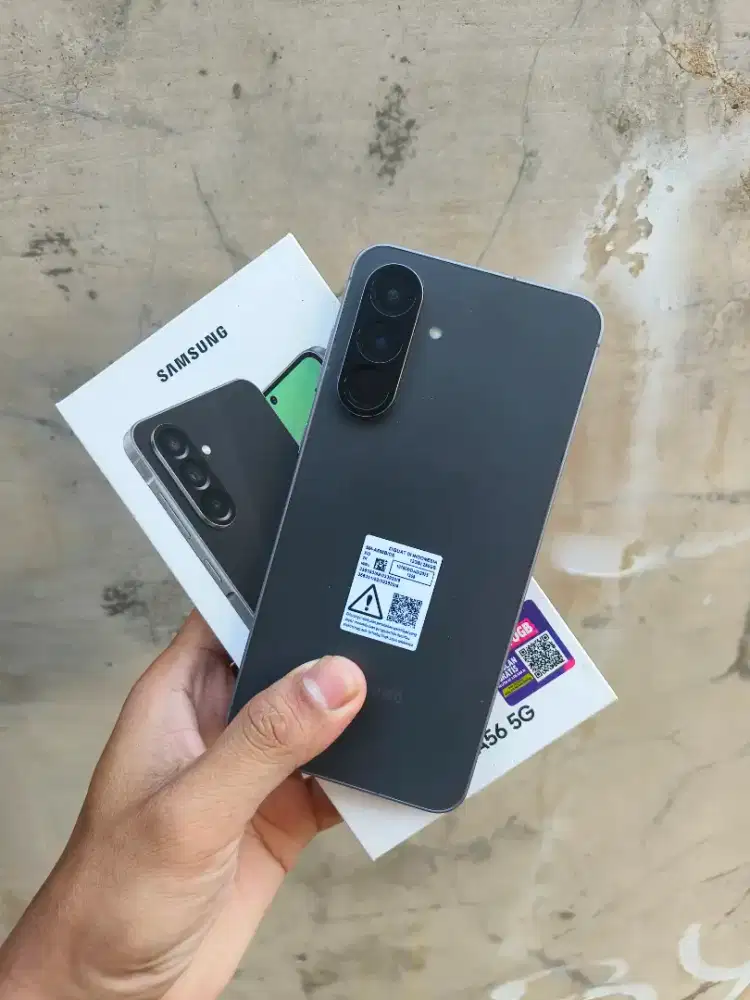 samsung a56 12/256 fullset masi garansi