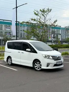 Dp 18jt Nissan Serena Hws 2013