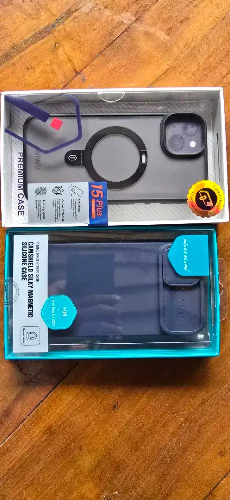 Casing iphone 15 plus