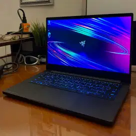 Laptop Razer i7 Ram 16gb GTX blade stealth SSD Core TT laptop gaming