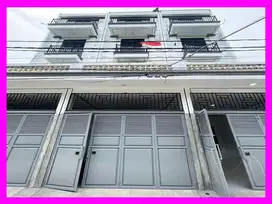 Dhyana Rumah baru uk 4x20m di komplek taman ratu