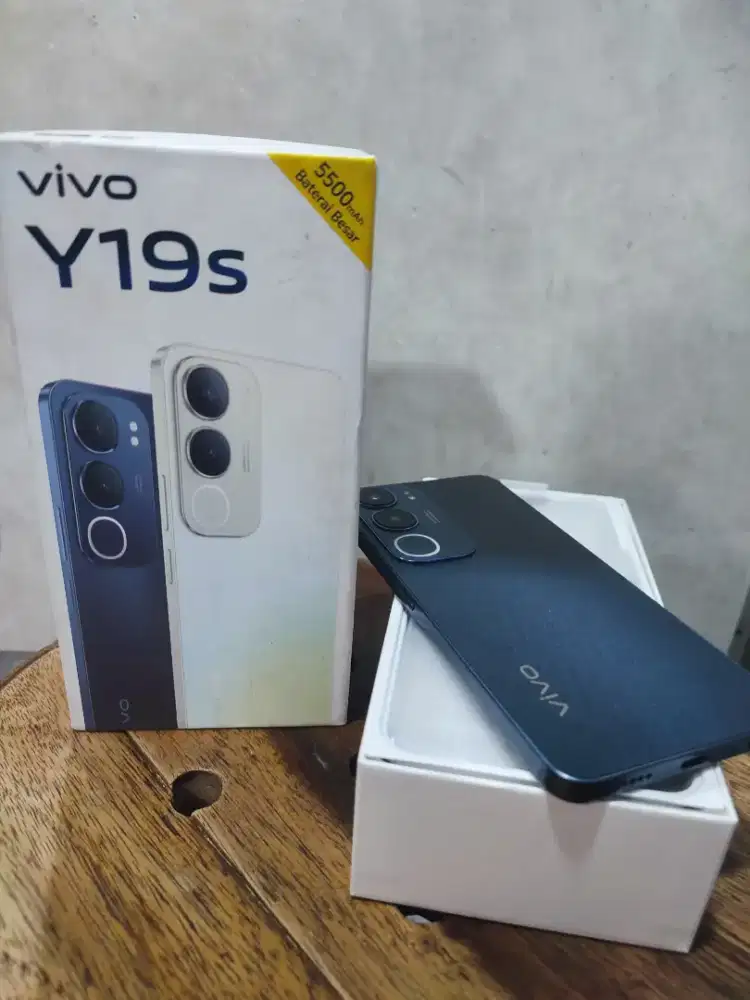 vivo Y19s seken like new