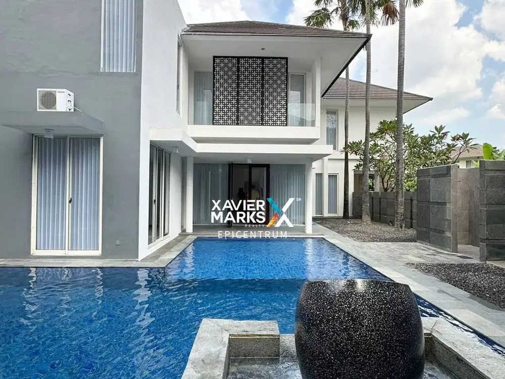 Disewakan Rumah di Royal Residence Wiyung ada Private Pool