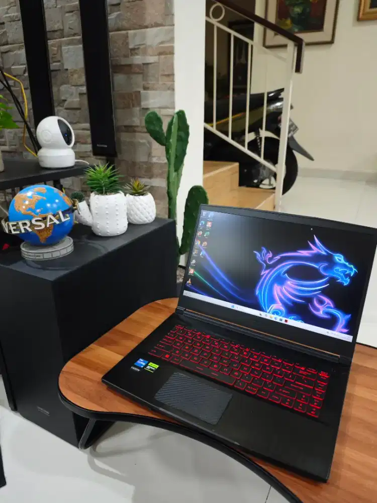 Laptop MSI GF63 RTX4050 I5 12450H x rog tuf nitro