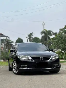 Honda Accord 2.4 VTI-L 2013 AT