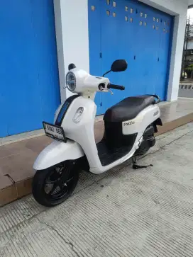 Yamaha Fazio Lux 125 2023 mulus