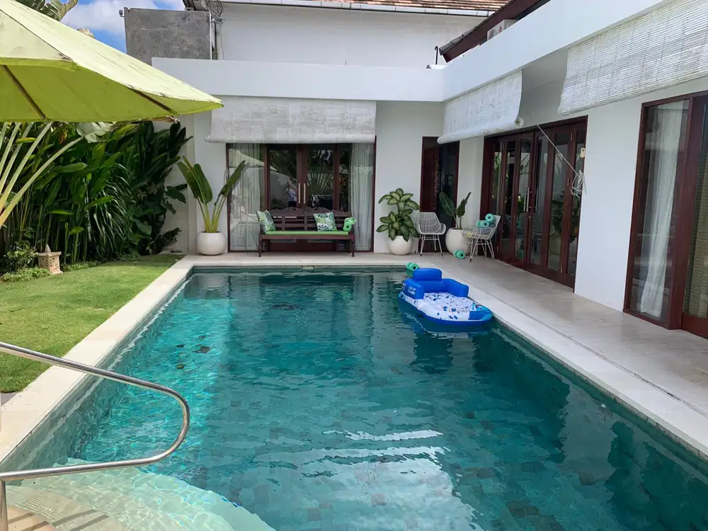 COMFORTABLE TWO-BEDROOM RETREAT NEAR CAFES AND RESTAURANTS