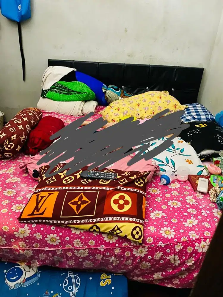 Di jual Divan Ukuran 180x200