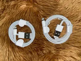 Magnetic absorption nano data cable suitable for IP 13 mobile phone