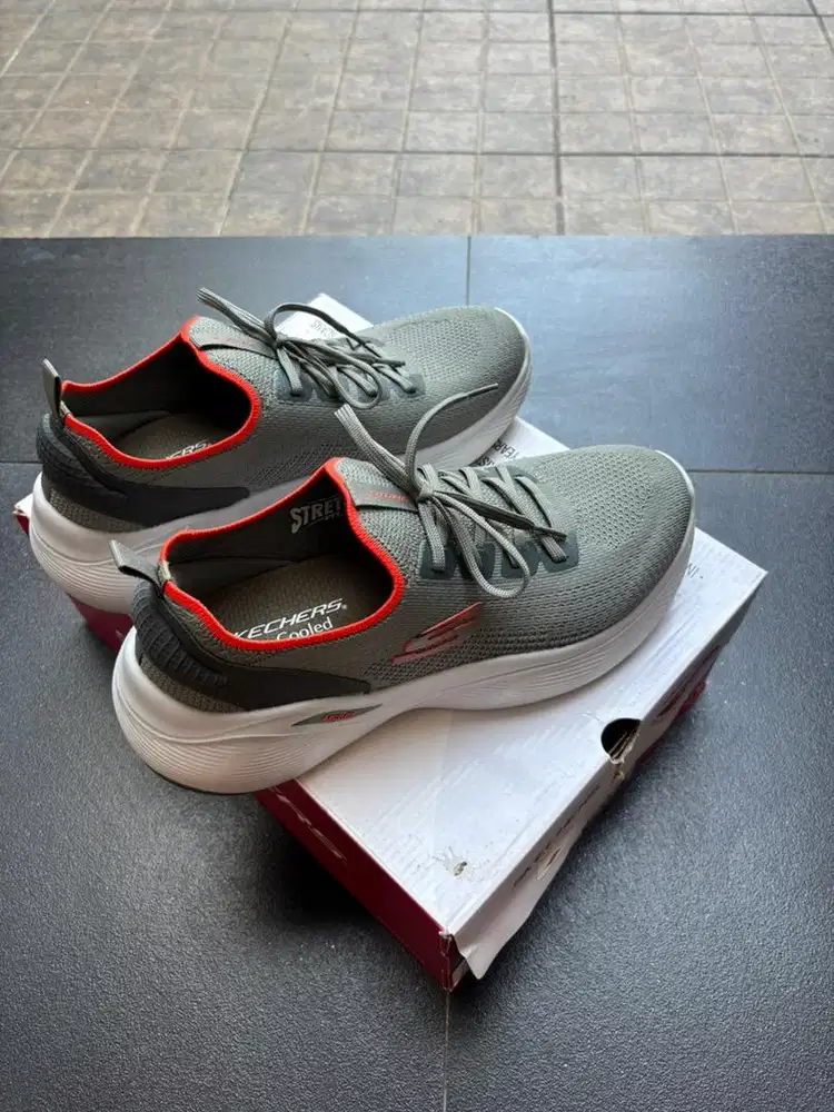 Skechers Arch Fit Infinity