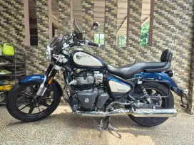 Dijual Cepat (BU) Royal Enfield Super Meteor 650
