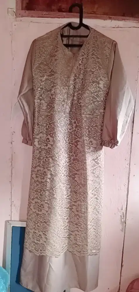 Baju muslimah ukuran L