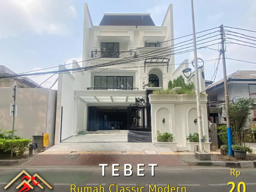 DIJUAL RUMAH MODERN CLASSIC 3,5 LANTAI DI TEBET JAKARTA SELATAN