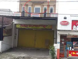 Disewa Ruko 2 Lantai Lokasi Ramai- Kelapa Dua Tangerang