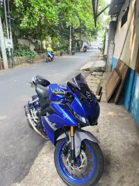YAMAHA R15 V3 Vva 2021
