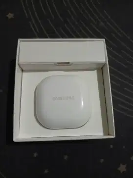 dijual cepet samsung buds fe original mulus 100%