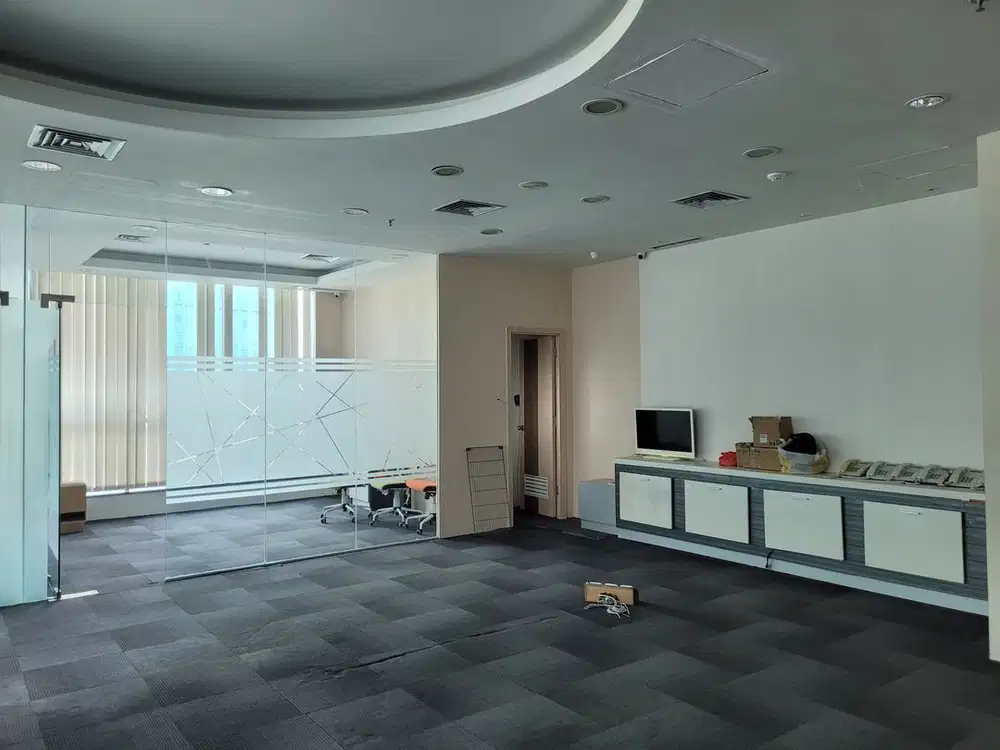 Disewakan Office Space APL Tower Jakarta Barat