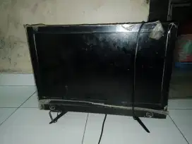 Tv Polytron type PLD 24D9501
