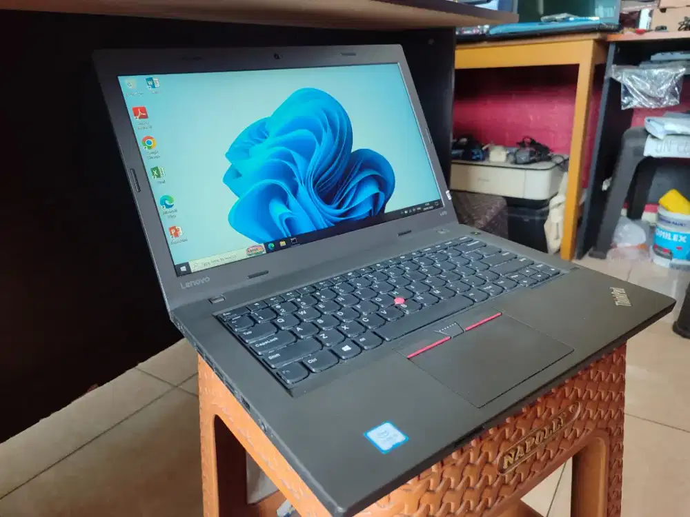 Dijual Laptop Lenovo L470, i7/8/128 SSD, siap pakai