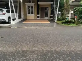 Jual Rumah 2 Lantai Siap Huni Di Fiordini Paramount Gading Serpong Tangerang Banten