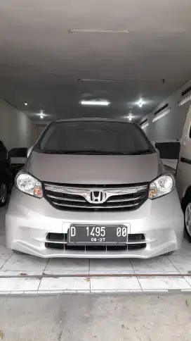 Freed E psd at 2012 | 2013 (cash kredit Tuker Tambah) non sienta
