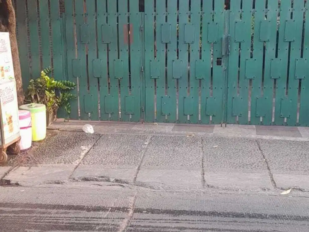 Rumah dekat jalan raya cikunir Bekasi Selatan, Kota Bekasi