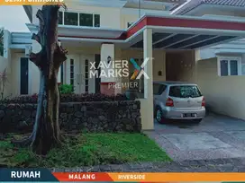 Dijual Rumah Cantik Semi Furnished di Riverside Kota Malang