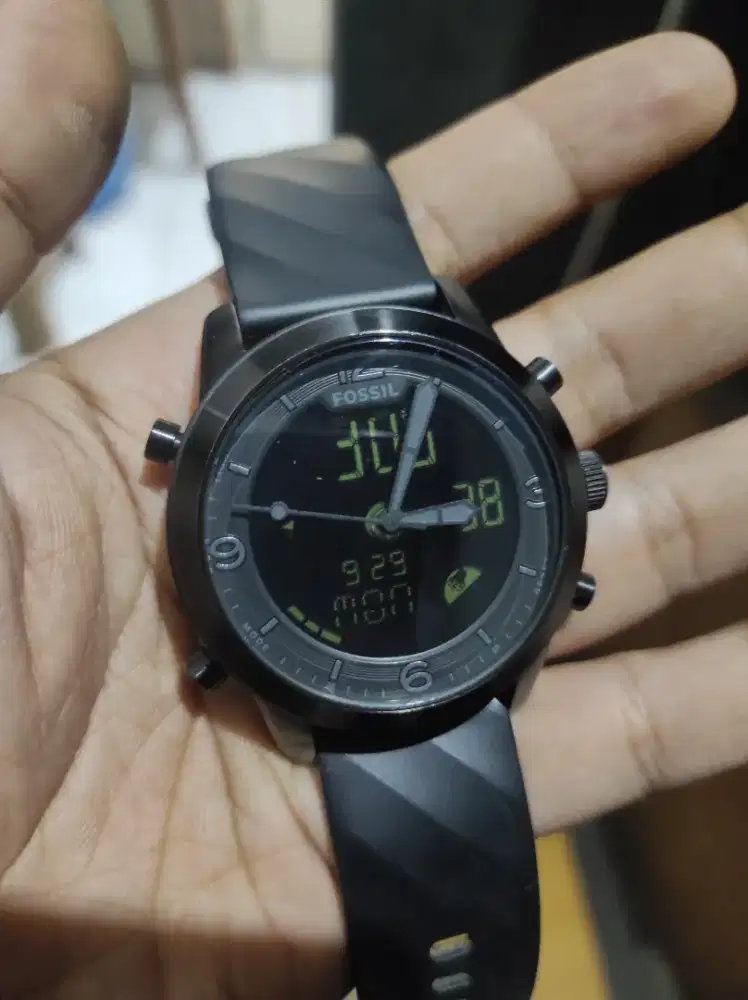 Jam tangan fossil FS 5174 orii,fungsi normal semua,minus dus gtw kmn