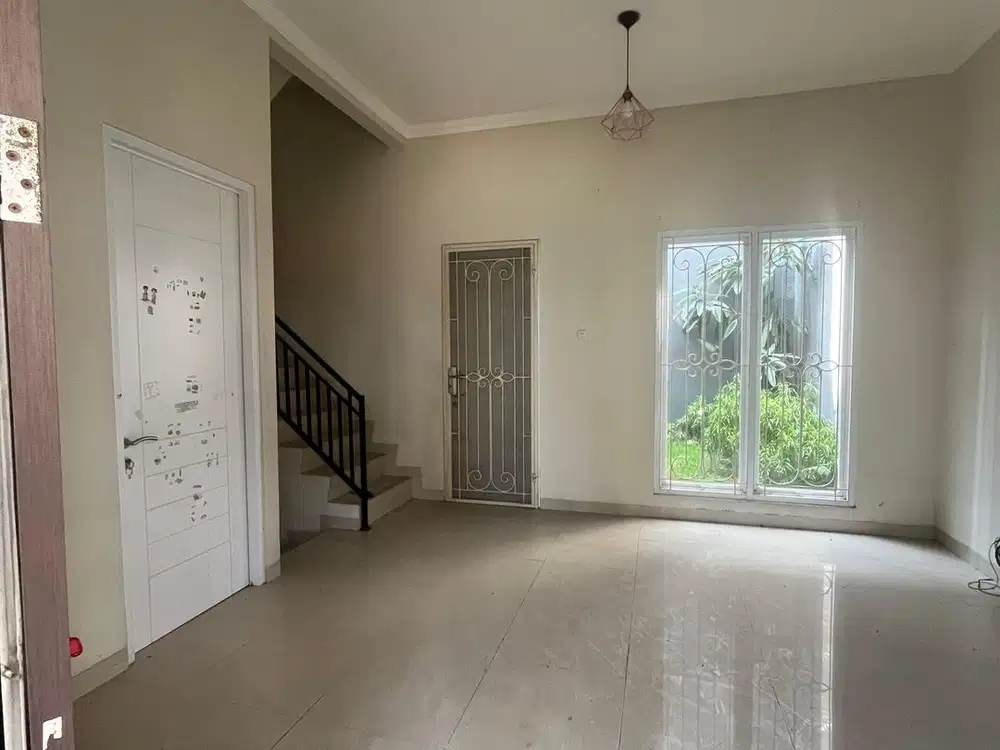 Dijual Rumah 120m2 Dekat Dengan Sammarecon Bekasi