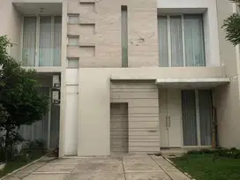 Rumah Siap Huni Palm Beach Pakuwon City