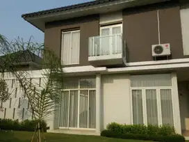 Dijual Rumah di Kota Baru Parahyangan, Nyaman area Tatar Candraresmi