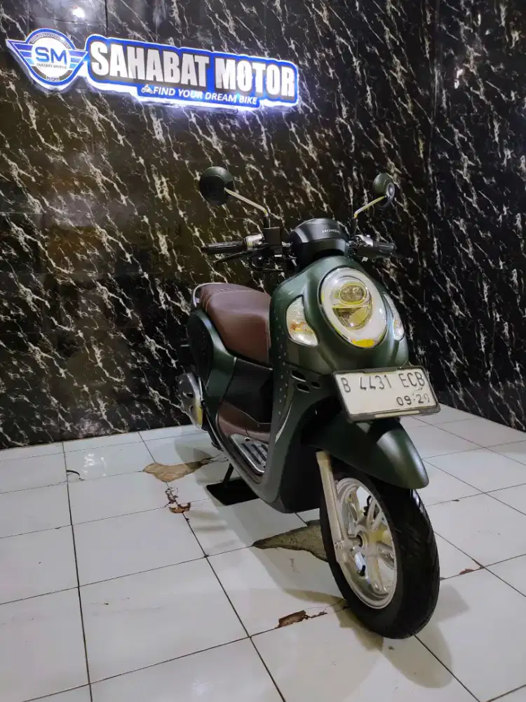 SCOOPY STYLISH KEYLESS TH 2024 SIAP PAKAI