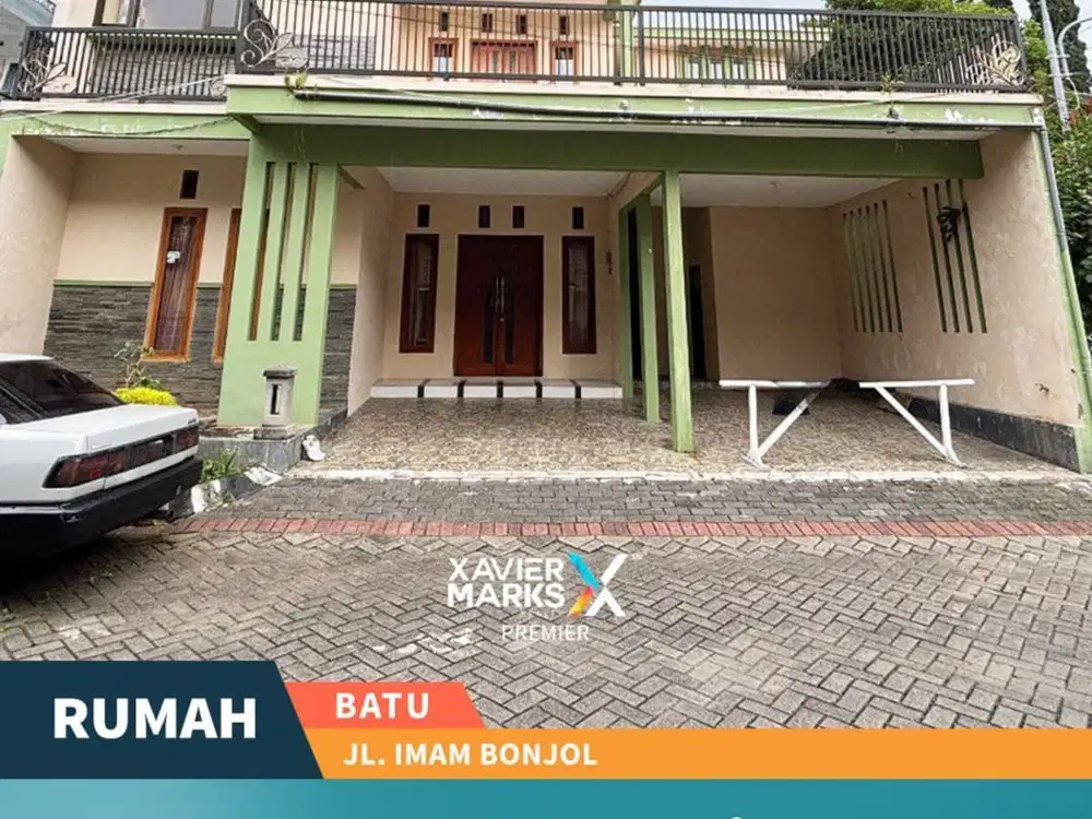 Rumah Villa 2 Lantai Hook di Jalan Imam Bonjol Batu Dekat Wisata