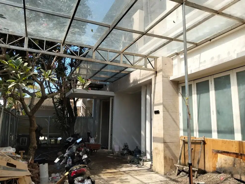 Rumah Mewah Palm Beach dekat Mulyosari, Dharmahusada (DVOGK)