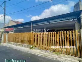Rumah siap huni dekat sekolah di area buah buahan klojen malang