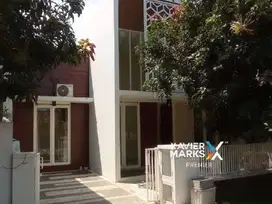 Disewakan Rumah Modern Full Furnish di Villa Puncak Tidar, VPT Malang