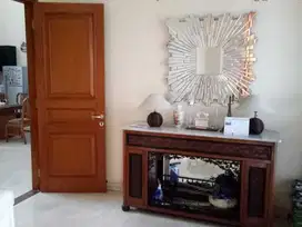Rumah Di Sarijadi, 2,5 Lantai Area Komplek Setraduta Ada Tamannya