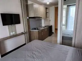 Apartemen Eastcoast Amor Lantai 18 Studio Pakuwon City (code : DNDGK)