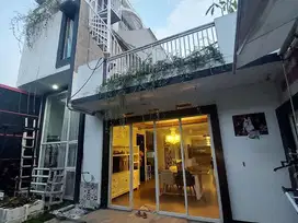 Rumah di Kota Baru Parahyangan, Asri 2 Lantai Tatar Larangtapa