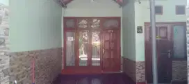 Disewakan Rumah Cantik Kawasan Strategis Bandung Utara
