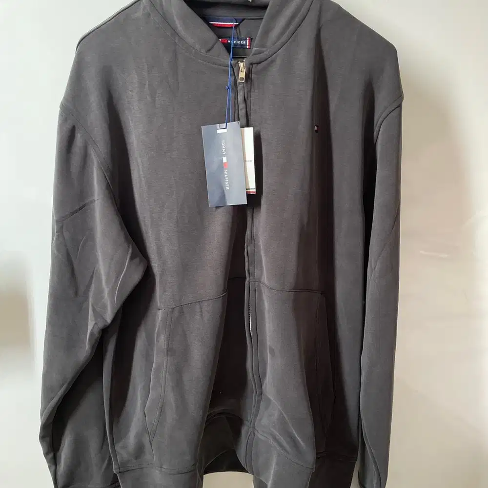 Jaket pria hitam