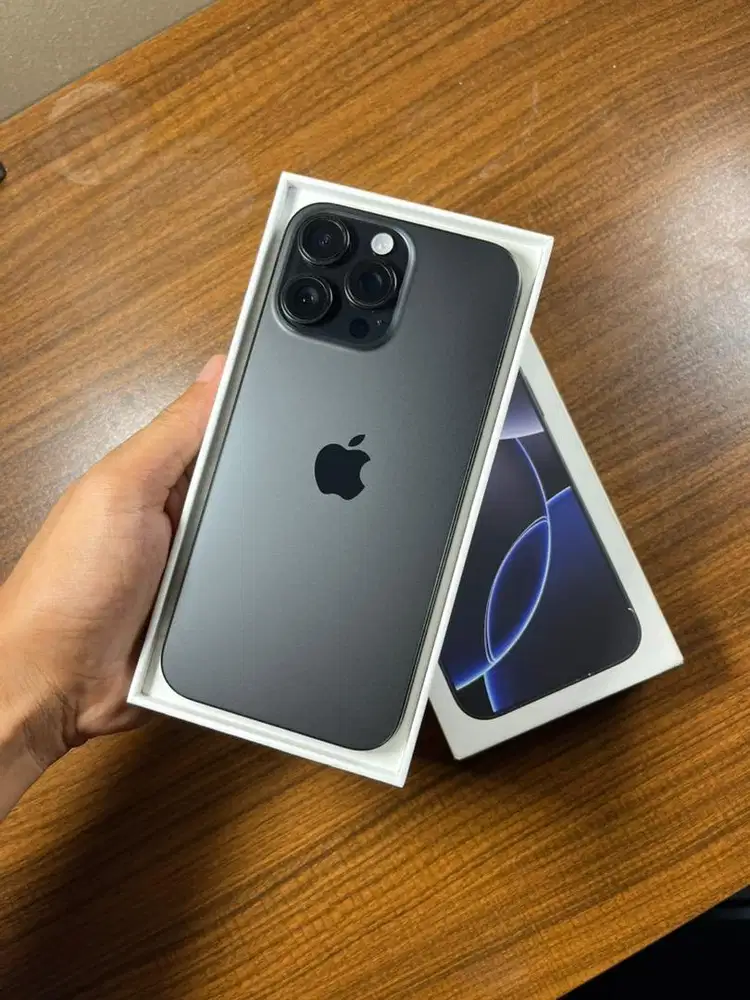 Iphone 16 Promax 256gb Ibox black. Terima tukar tambah